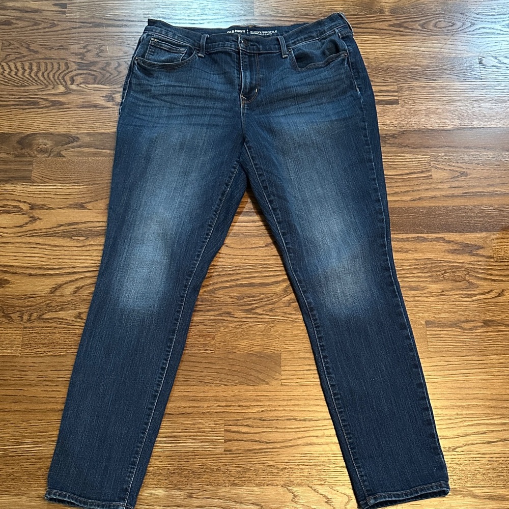 Old Navy Women's Curvy Mid-Rise Jeans in Dark Blue - Picture 1 of 5
